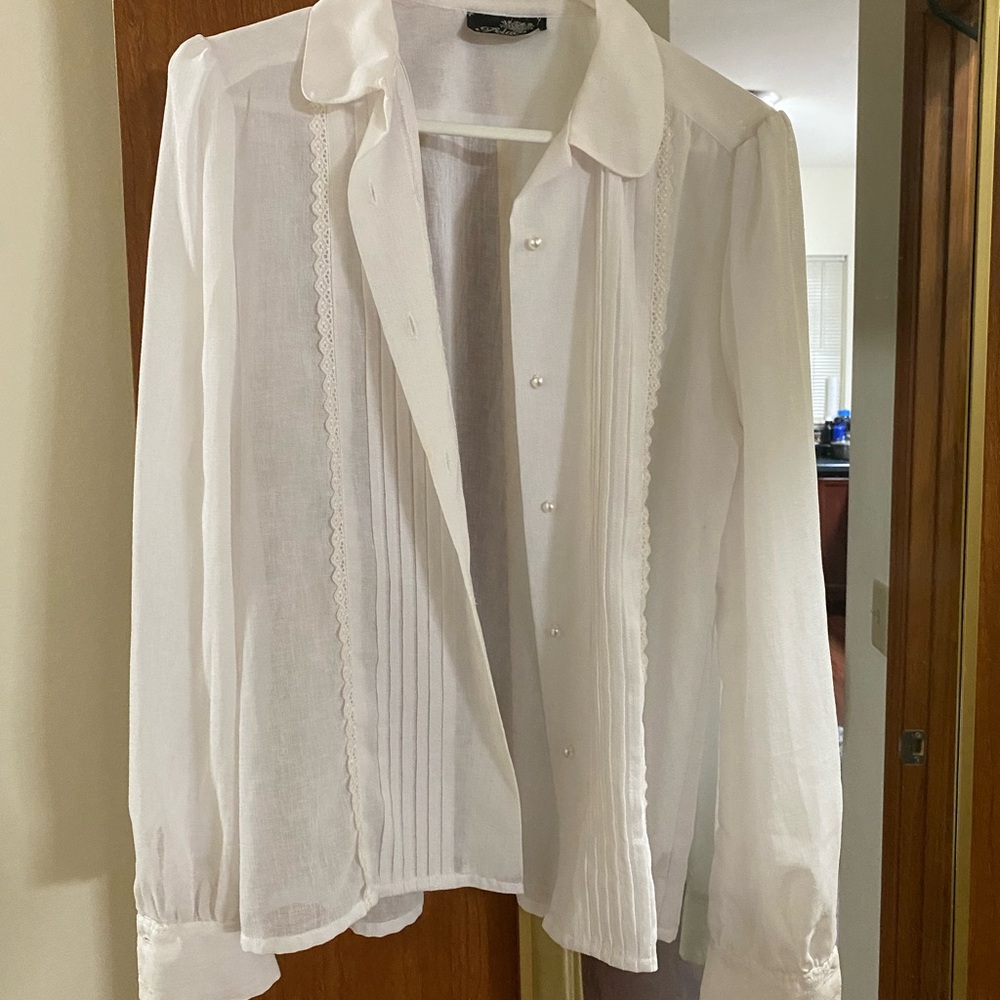 Women's-style White Pleated Button-Up Shirt